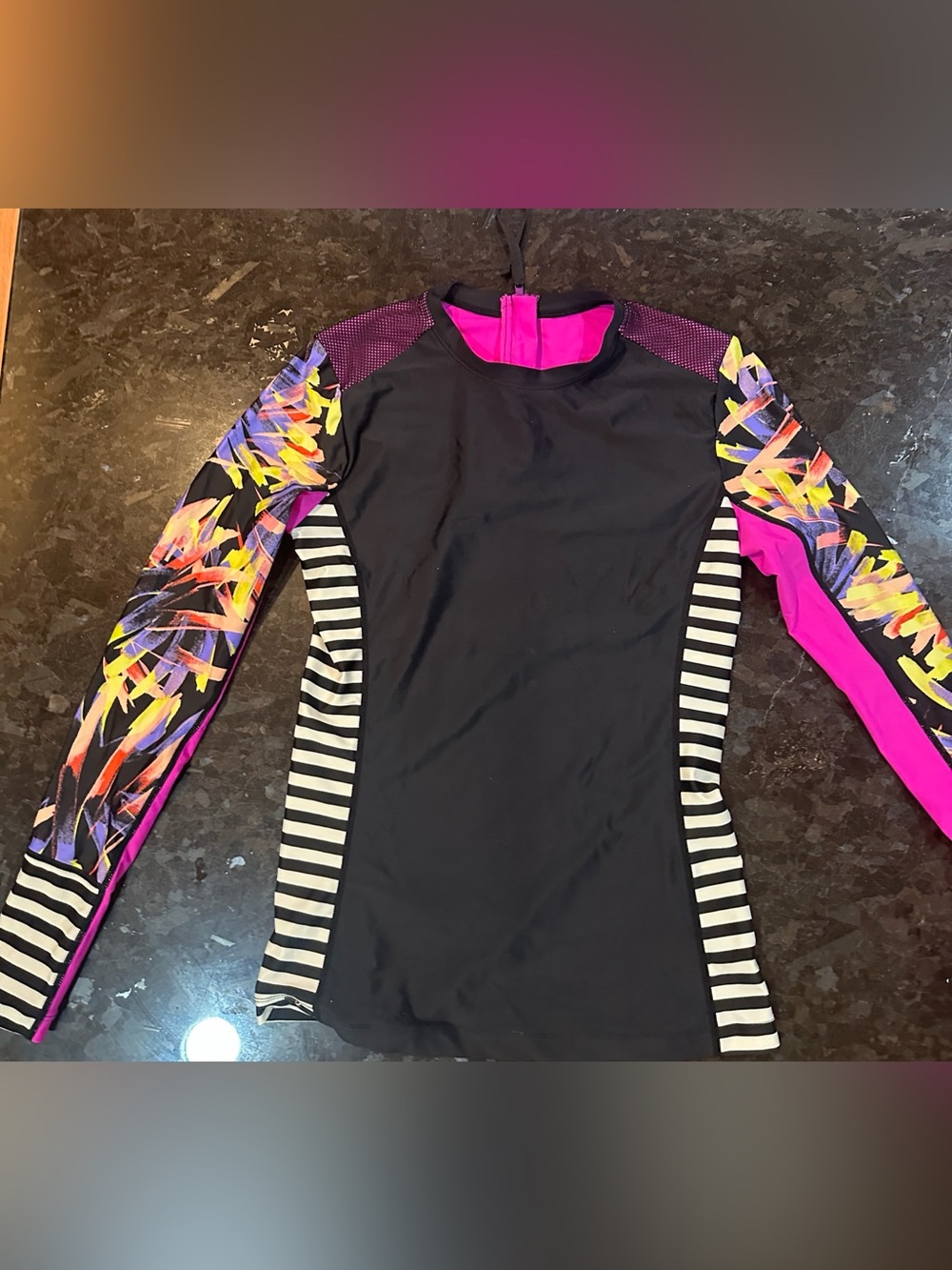 Women’s Long Sleeve Floral Stripe Rash Guard - Pink & Black